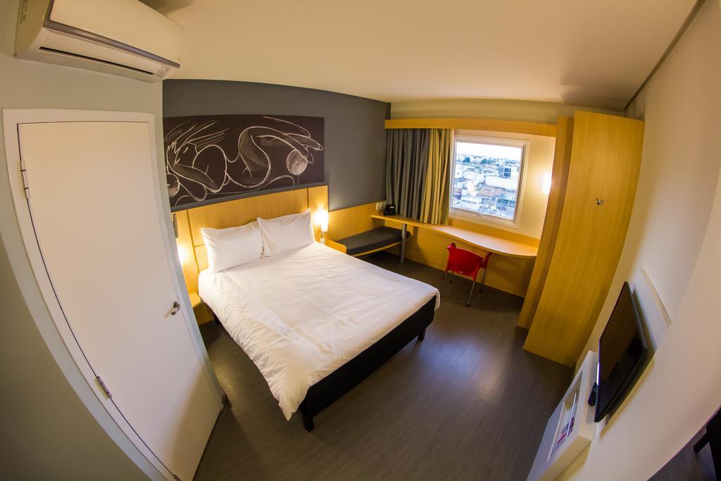 Hotel Ibis Imperatriz Exterior foto
